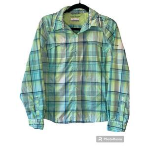 Columbia Women's Utility Shirt Size L Plaid Omni Shade Mesh Lined Vented
